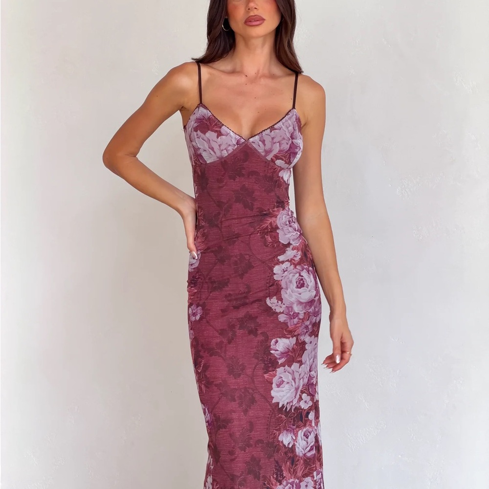 Tiger Mist Mauve Floral Maxi Dress - Picture 3 of 6